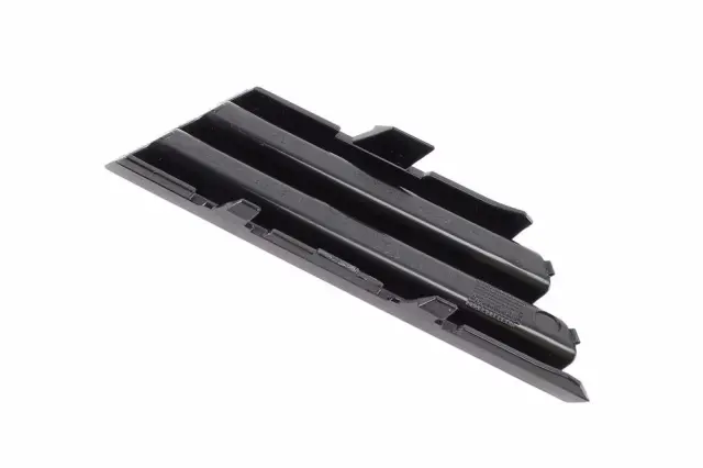 84463475 - : F Bezel for GM Image