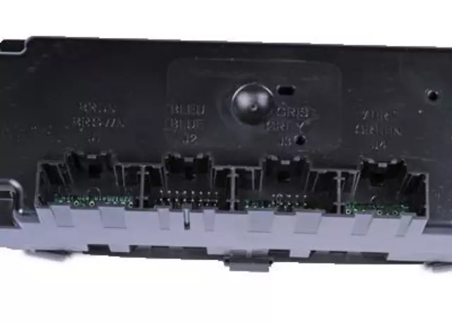 20972894 - : Heating and Air Conditioning Control Panel with Rear Window Defogger Switch for Chevrolet: Impala, Monte Carlo Image