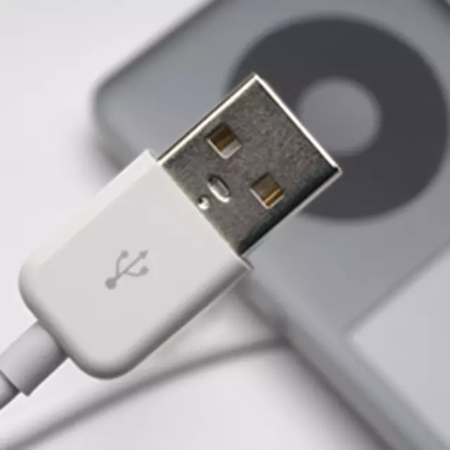 20985753 - Audio/Video: Personal Device Interface Module (Pdim) for Buick: LaCrosse Image