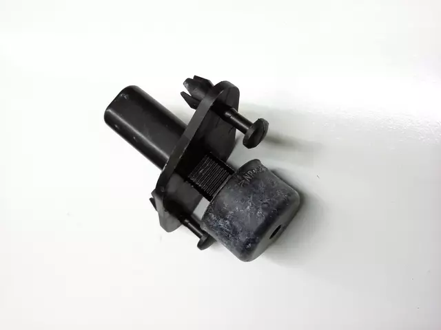 1Q0825960C - : Hinge Assembly Retainer for Volkswagen: Eos Image