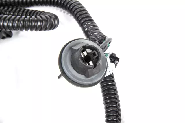 20840284 - Electrical: Socket &amp; Wire for Chevrolet: Silverado 1500, Silverado 2500 HD, Silverado 3500 HD | GMC: Sierra 1500, Sierra 2500 HD, Sierra 3500 HD Image