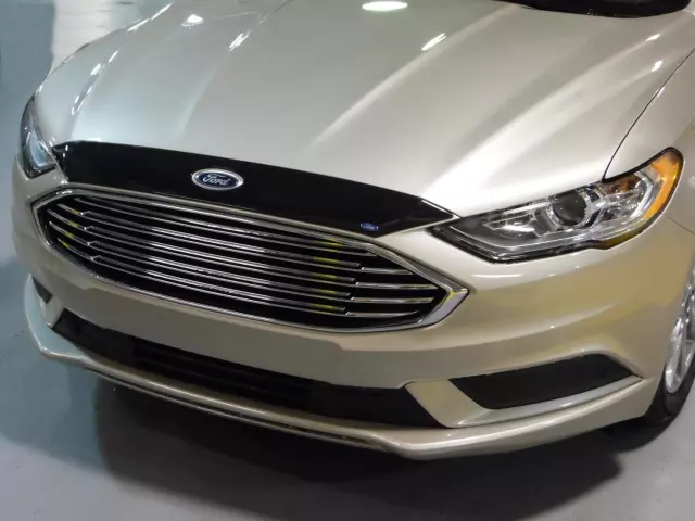 VHS7Z16C900A - Exterior: Hood Protector - Aeroskin for Ford: Fusion Image