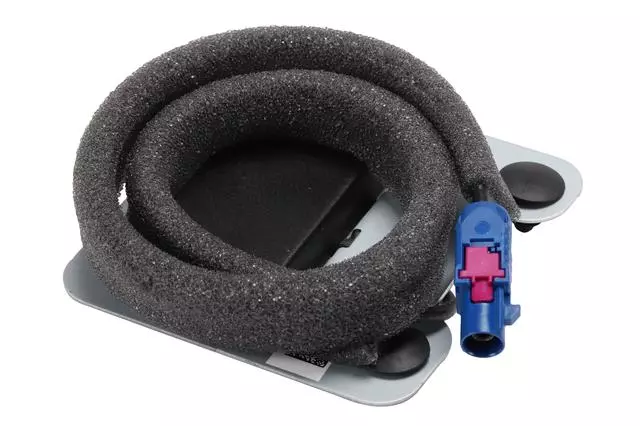 Vehicle Performance GPS Antenna - GM (84681715)