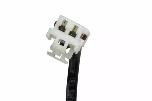 Jet Black Front Seat Belt with Buckle - GM (19303299)