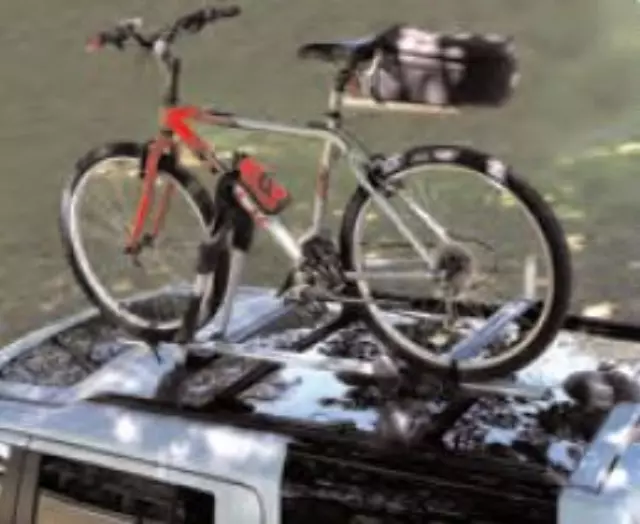 LRK20160 - Hauling: Bike Carrier - Wheel Mounted for Land Rover: Range Rover Image