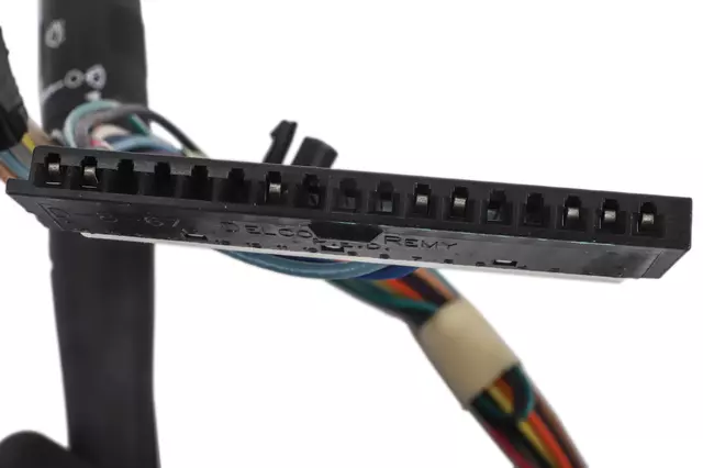 Turn Signal, Headlight Dimmer, Windshield Wiper and Washer Switch with Lever - GM (26102160)