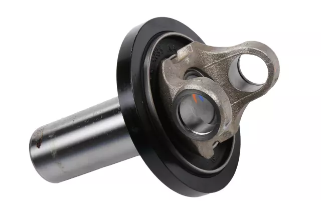 84620581 - Universals &amp; Rear Axle: Slip Yoke for Chevrolet: Silverado 2500 HD, Silverado 3500 HD | GMC: Sierra 2500 HD, Sierra 3500 HD Image