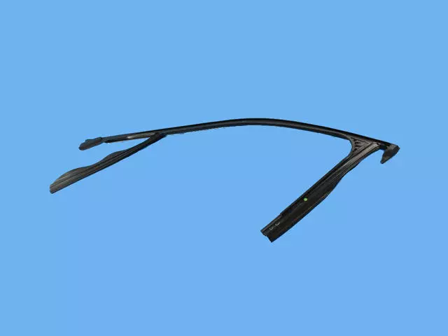 Front Door Flush Glass Weatherstrip, Right - Alfa Romeo (68469005AA)