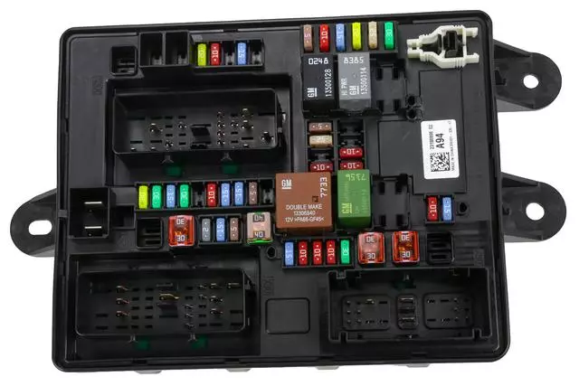 23180898 - Electrical: Fuse &amp; Relay Box for GM Image