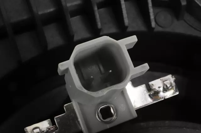 84189369 - Body: Rear Dr Speaker for GM Image image