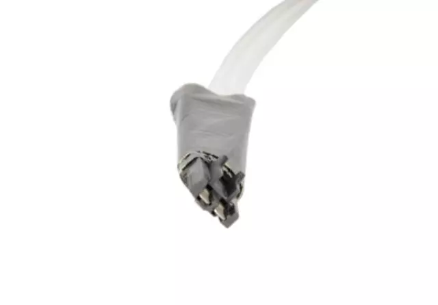 PT359 - Body: ACDelcoâ„¢ Opera Lamp Connector for Oldsmobile: 98 Image