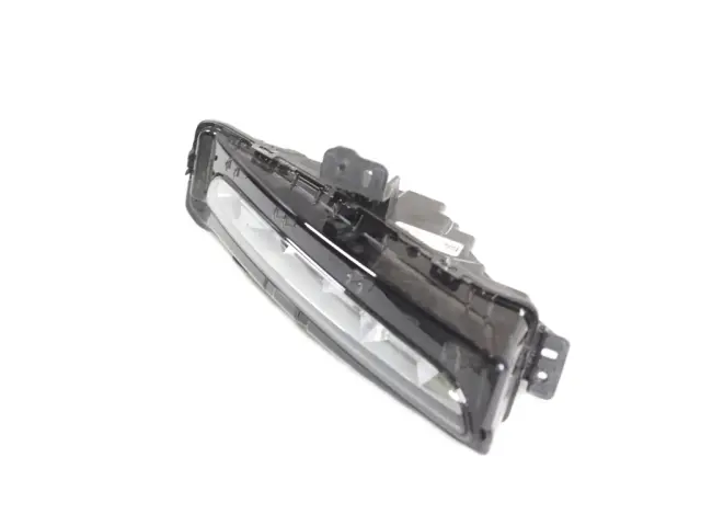 Fog Lamp Assembly - Mopar (68376847AH)