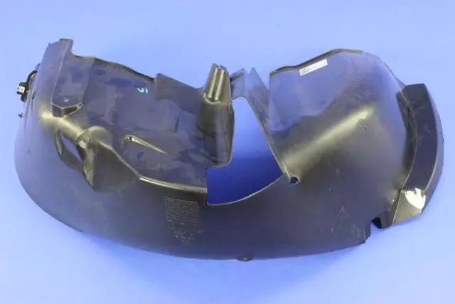 Pare-boue Ecran, Côté Gauche, Etats-unis - Mopar (68240825AA)