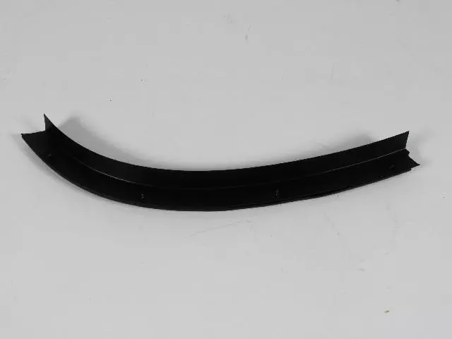 55396052AD - Body Sheet Metal Except Doors: Wheelhouse Seal, Right for Mopar Image