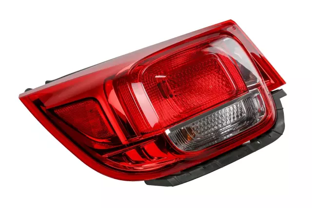 Tail Lamp Assembly - GM (23294318)