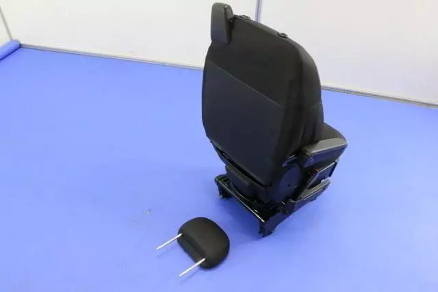 Front Seat Complete - Mopar (6TH99LXBAA)