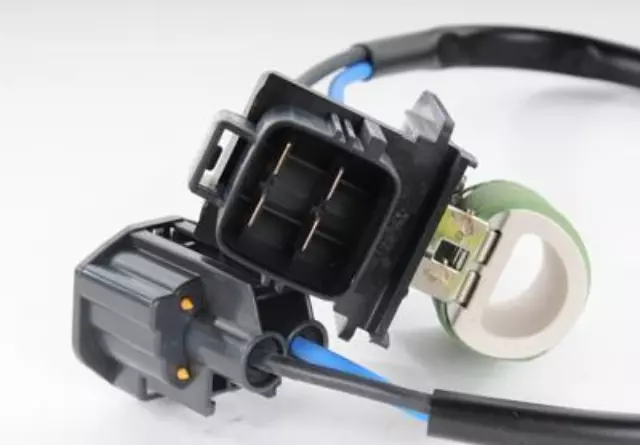 25881844 - : Part# 25881844 Engine Cooling Fan Resistor for Cadillac: CTS, SRX, STS Image