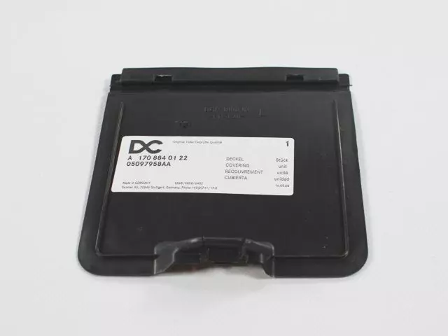 Splash Shield, Right - Mopar (05097958AA)