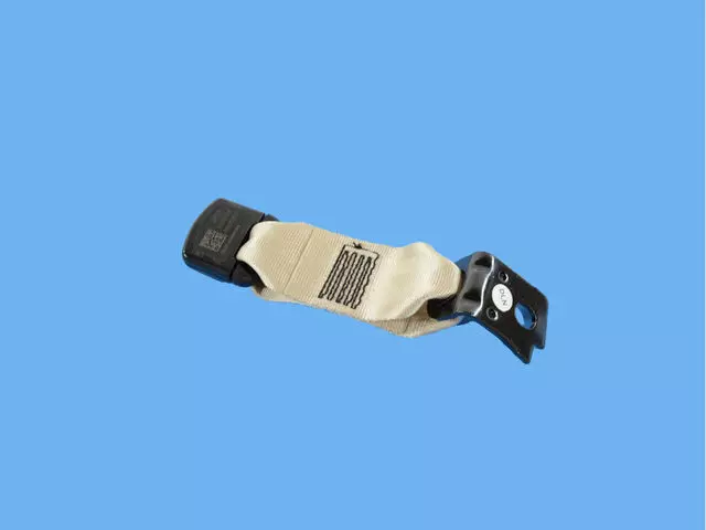 Rear Seat Buckle - Alfa Romeo (6EM57U55AA)