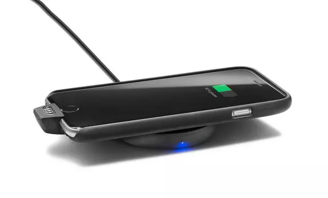 Audi Wireless Charging Pad - Audi (8W0-051-191)