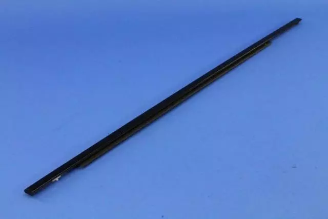 Door Belt Outer Weatherstrip, Right - Mopar (68159996AC)