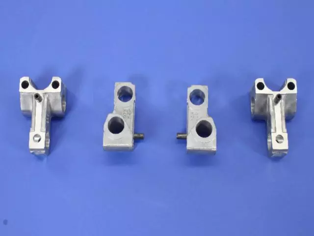 5191332AB - Engine: Rocker Shaft Pedestal for Chrysler: 300, Pacifica, Sebring, Town &amp; Country | Dodge: Avenger, Challenger, Charger, Grand Caravan, Journey, Magnum, Nitro Image