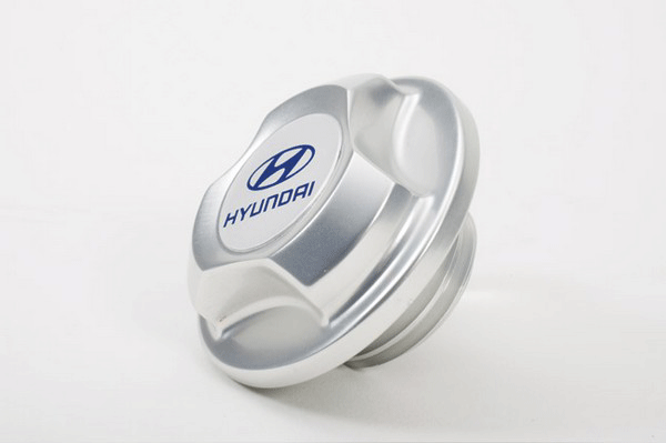 U89721E000 - Exterior: Oil Filler Cap - 3 And 4 Door for Hyundai: Accent, Genesis Coupe, Sonata Image