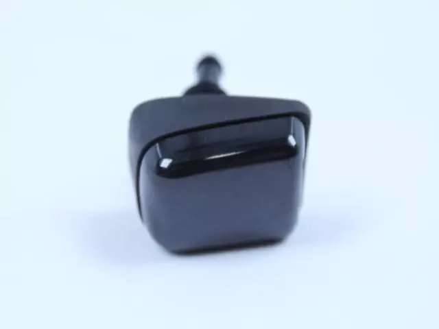 Lave-glace Du Hayon Gicleur - Mopar (05303442AB)