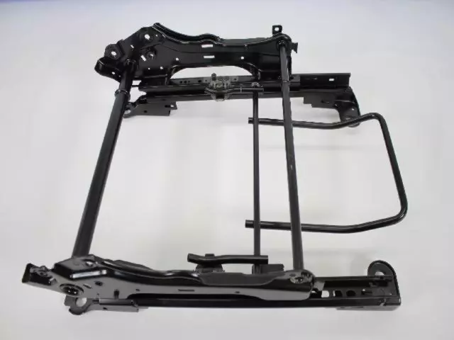 Manual Seat Adjuster - Mopar (4610167AA)