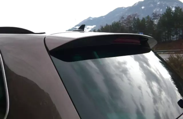 7P0071641GRU - Exterior: Hatch Top Spoiler - Primer (Unpainted) for Volkswagen: Touareg Image