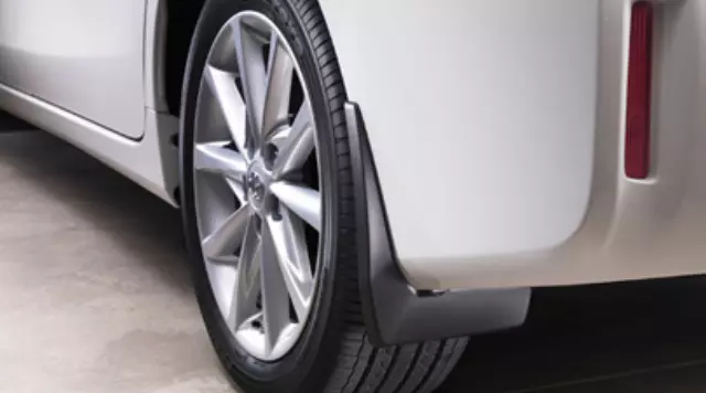 PU06047111F1 - : Mudguard and Hardware for Toyota: Prius, Prius V Image