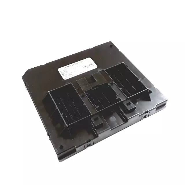 5Q0937087SZ00 - : Body Control Module for Volkswagen: Golf SportWagen Image