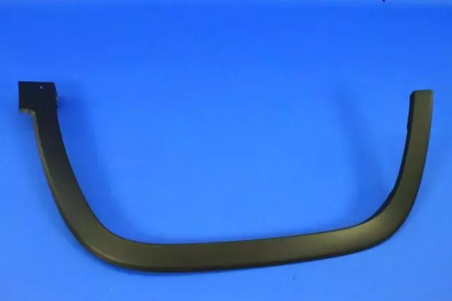 68210309AF - Exterior Ornamentation: Wheel Flare Molding, Left for Jeep: Cherokee Image