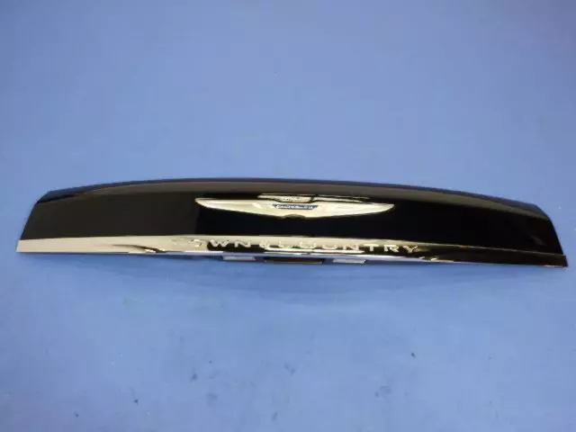 Liftgate Handle - Mopar (1UT62HBVAA)