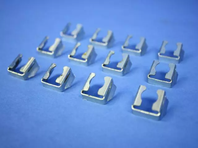 Fuel Injector Clip - Mopar (4418257AB)