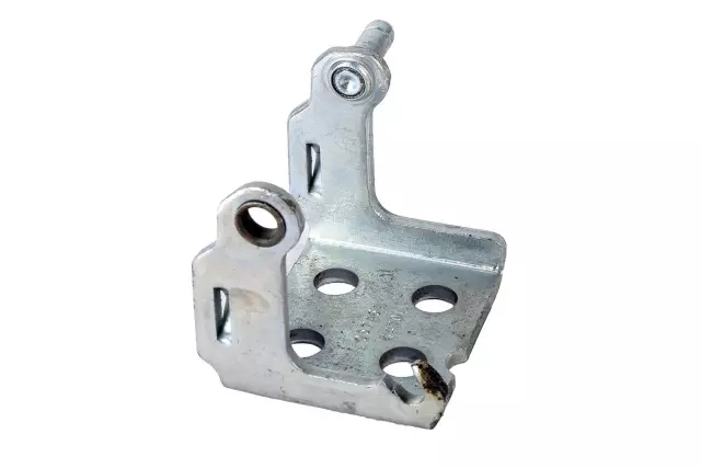 Rear Driver Side Door Upper Hinge - GM (19354129)