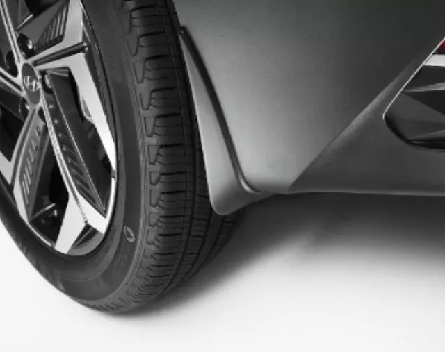 CWF46ACA00 - : Mudguards - Front for Hyundai: Tucson Image
