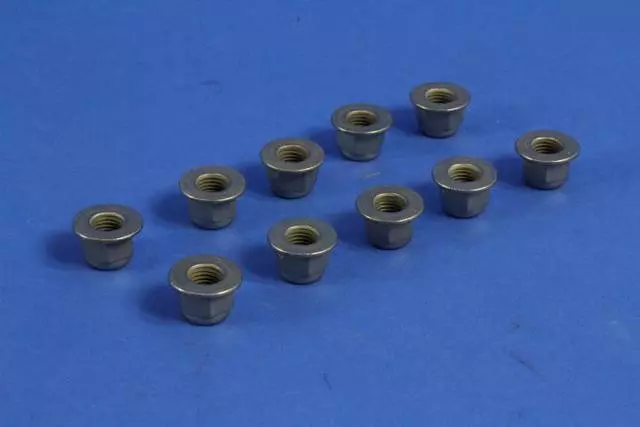 Nut - Alfa Romeo (68239986AA)