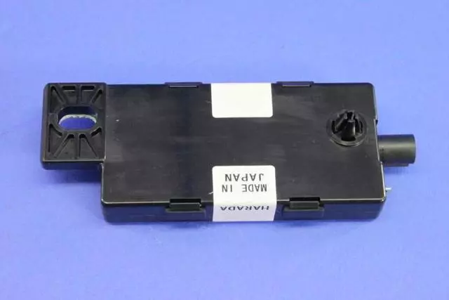 Amplifier - Mopar (5101690AA)