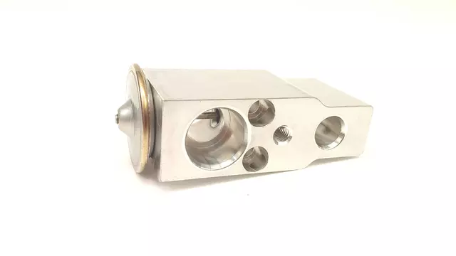 73531TC010 - : Expansion Valve for Subaru: Baja, Forester, Legacy, Outback Image