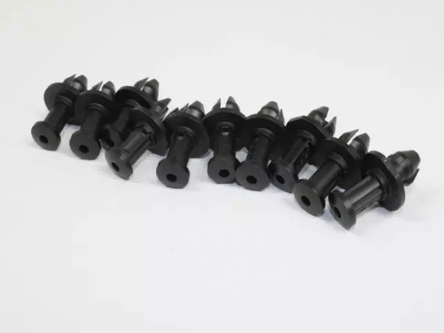 Push Pin - Mopar (6509761AA)