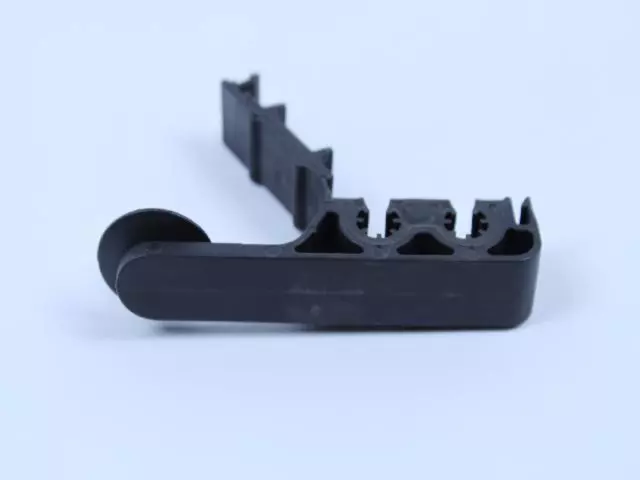 Clip - Mopar (68000905aa)