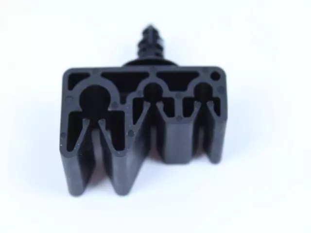 55398641AA - Fuel: Tube Clip for Dodge: Ram 1500 | Ram: 1500, 1500 Classic Image