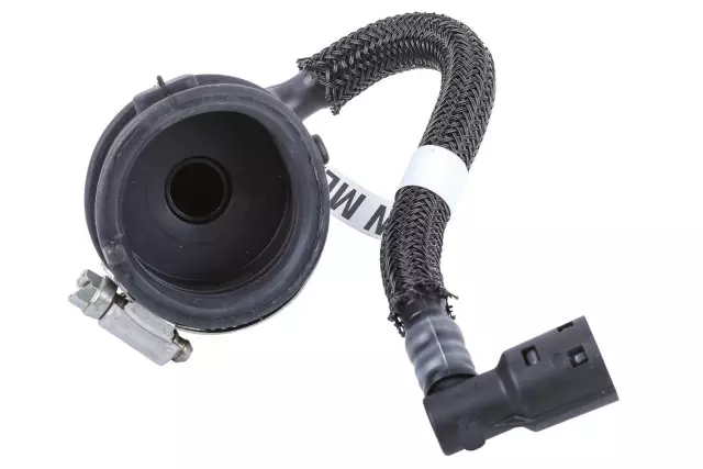 12679798 - : Passenger Side Positive Crankcase Ventilation (PCV) Tube for Cadillac: XTS Image