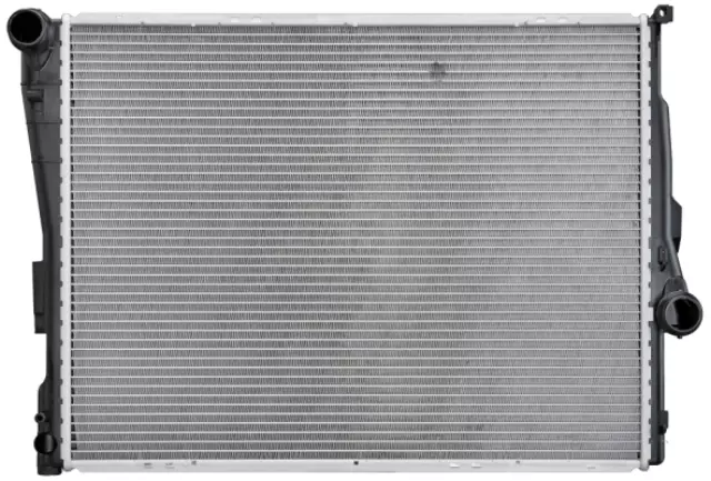 CR457000P - : Radiator for Behr Image