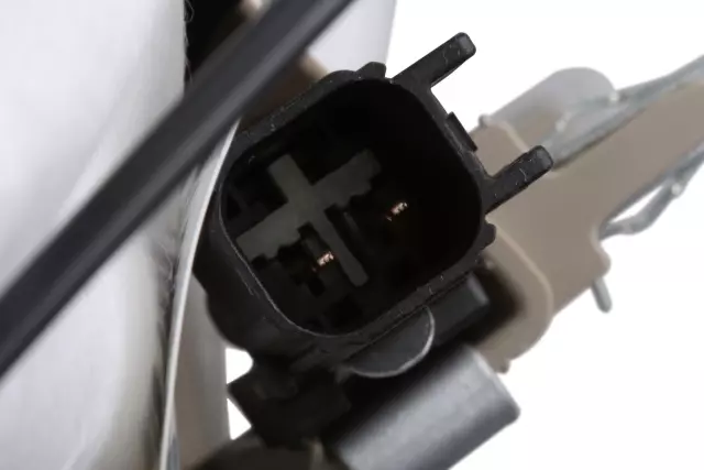 2015-2020 Cadillac - Shale Front Driver Side Door Sill Garnish Molding - GM (23475151)