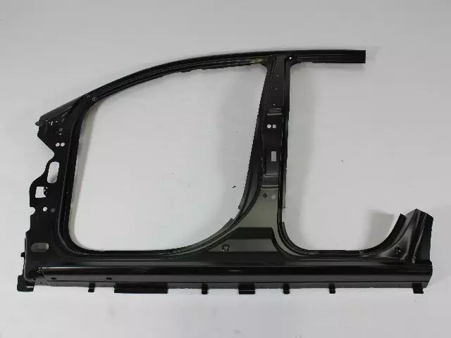 5183889AB - Body: Aperture Panel for Dodge: Caliber Image