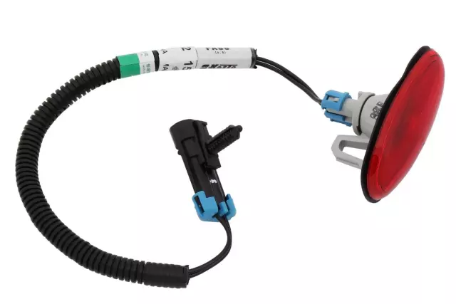 Red Rear Fender Clearance Lamp - GM (15793902)