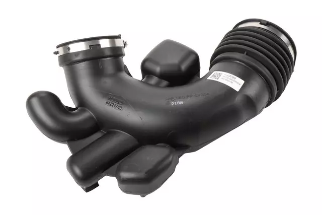 Engine Air Intake Hose - GM (84224740)