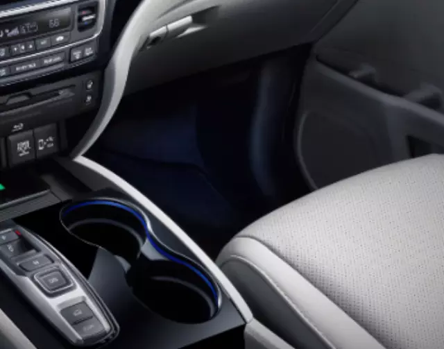 8E10TG7100A - Interior: Foot Interior Illumination Kit - Blue for Honda: Pilot Image